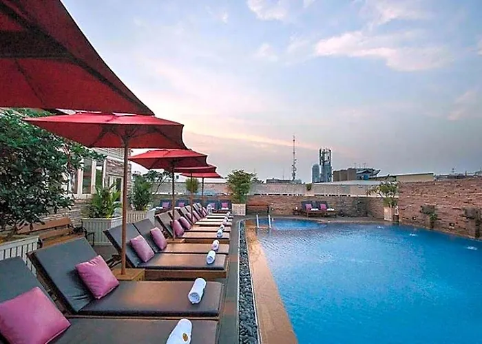 Buddy Lodge, Khaosan Road Hotel 4*